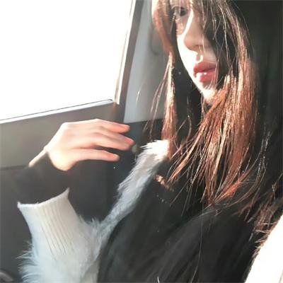 坐卧两用室